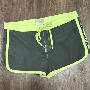 Billabong 🎉3/$10 in bundle🎉 Women's Shorts